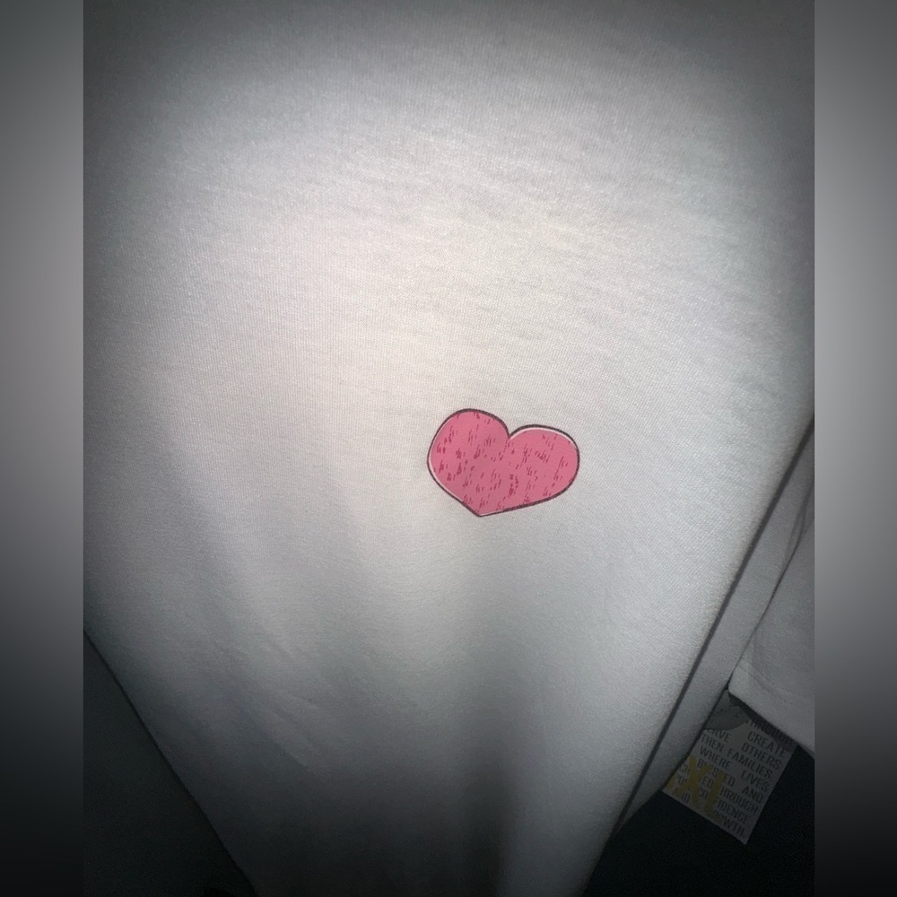 Lularoe Custom 3x white Christy V neck T, heart on front coffee graphic back - Picture 4 of 6